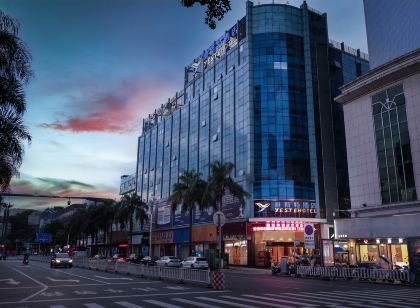 雅斯特國際飯店（永安大榕樹店）