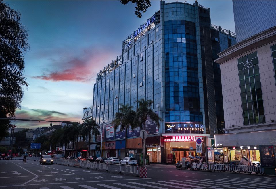 hotel overview picture