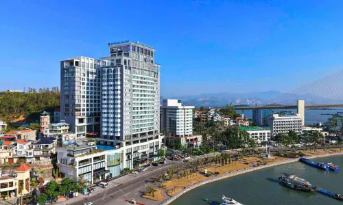 Wyndham Legend Halong