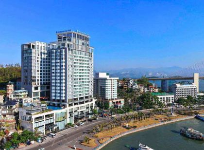 Wyndham Legend Halong