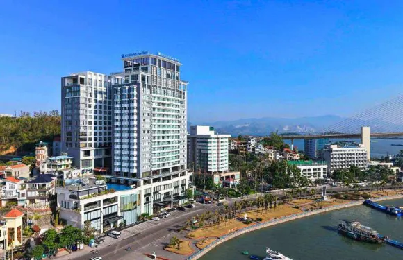 下龍灣温德姆傳奇酒店