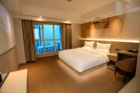 Haijing Qingyue Hotel (Xining Haihu Wanda Plaza)
