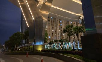 Sky Heaven Greenbay Apartment in North Jakarta