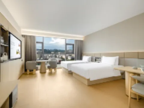 JI Hotel (Hechi Jinchengjiang Vocational Education Center) Hotels in Hechi