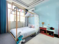 One Night Inn in the Mountains of Liupanshui
