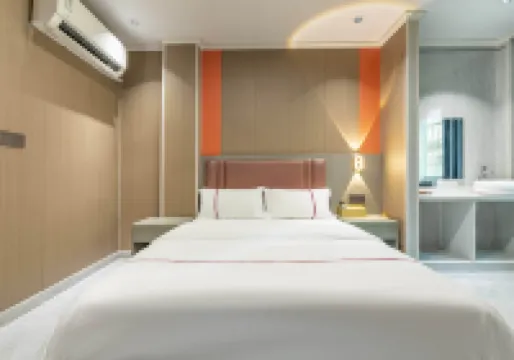 Candy Light Luxury Apartment (Sihui Yueyun Bus Station, Zhaoqing City)