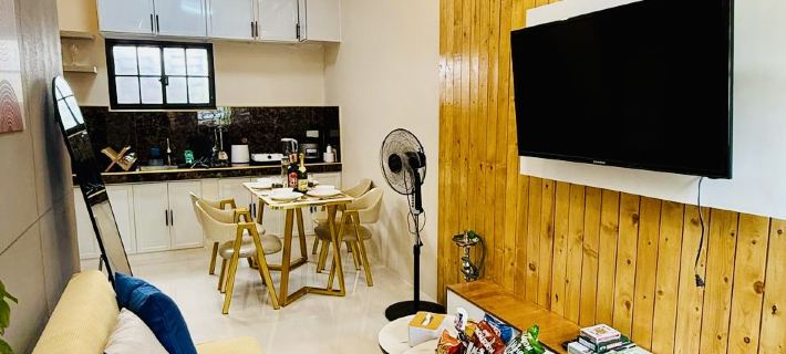 FYLL Homes Suite near Hulugan Falls & Caliraya Lake with Free Parking โรงแรมในลากูนา