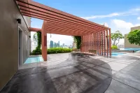 Majestic by Avery at KLCC【Located in the City Center+10 mins to Twin Towers+Rooftop Infinity pool】 - 屋上プール