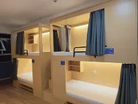 Whale City Hostel Hotel a Heze