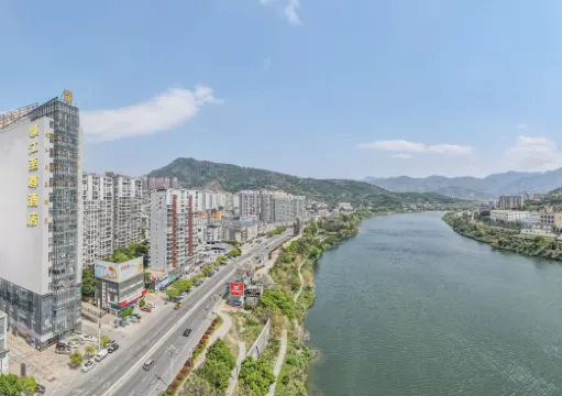 โรงแรมหลิงเจียง โรงแรมในหยงไท่