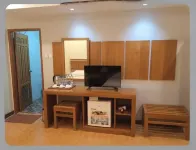 PLATINUM TEN MILE Hotels in Insein