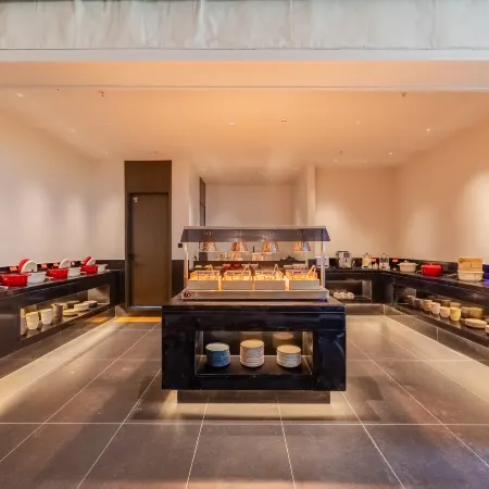 Shitai Qieman Resort Hotel