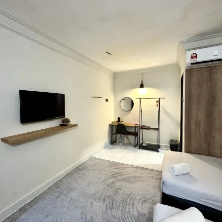 Andiana Hotel & Lodge Отели рядом с достопримечательностью «Военный музей»