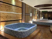 Yunmei Hot Spring Hotel (Caiyun North Road, Guandu District, Kunming) - avec sources thermales