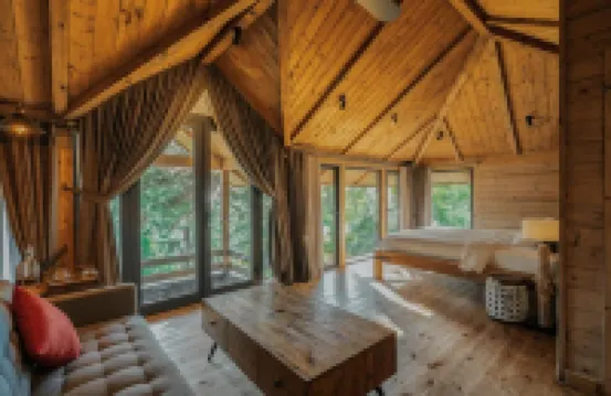 อมายา โฮม ลอดจ์, สปา แอนด์ เรสเตอรองต์