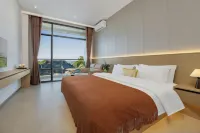 Shanye Homestay (Jingmai Temple Dapingzhang Ancient Tea Forest) - balcony