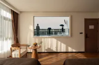 Lijiang Zai Shane Golden Mountain Sunrise View Oxygen-Enriched Boutique Hotel