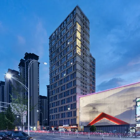 Gaman Hotel (Yongzhou Lengshuitan Wanda Plaza)