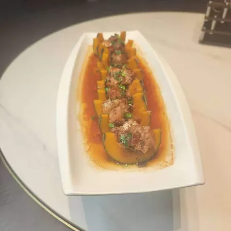 Chu Xi Ren Hotel