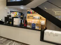 定安燕鯨商務酒店 Hotels in Ding'an