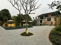 Rivana Retreat