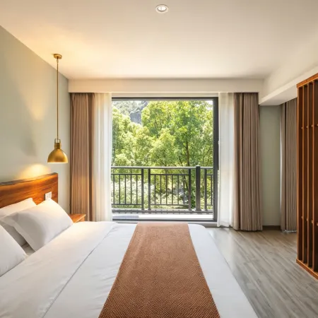 jinyun Xiandu Qingyunli Homestay (DinghufengScenic Area Branch)