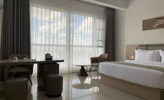 Starline Hotel