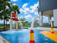 Mosaic Southkey Residence Near Midvalley Shopping Mall - familiares