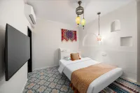 Bajianli Homestay (Yining Airport Liuxing Street)