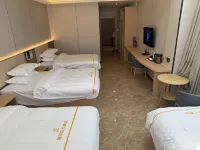 Purang Tarqing Grand Hotel