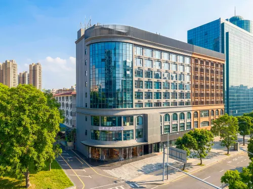 Lansibao Serviced Apartment (Longcheng Square Subway Station) - 2성급