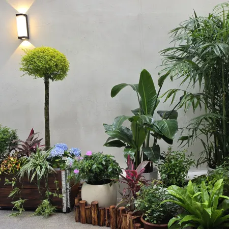 Xiangwang Courtyard Homestay (Guilin Railway Station Too Square)