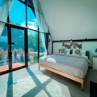 Khum Ka La Hua Farmstay Hotels near Cheow Lan Lake