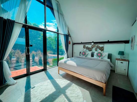 Khum Ka La Hua Farmstay
