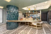 Chenfeng Designer Hotel (Honggutan Wanda Plaza Branch) - 신규