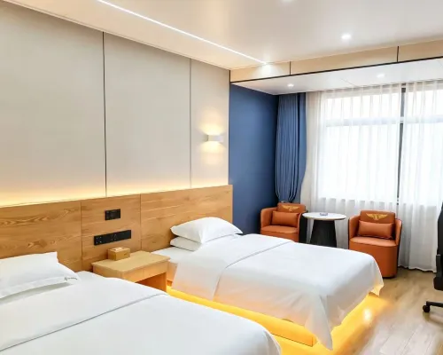 Feifan E-Sports Hotel Hotel a Lanping