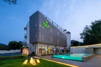 Moganshan Xinyue Resort Hotel - Rooftop Pools