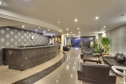 hotel antroyal - breakfast