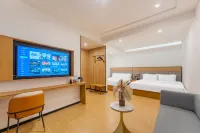 Sky Garden Hotel - Parking