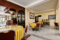 Hotel O near RS Awal Bros Sudirman formerly Flora Hotel - 3 Sao