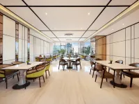 Vasa Suite Surabaya Hotel berhampiran Monumen Bambu Runcing