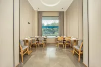 Tuke Chain Hotel - 3-Star