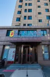 Super 8 Select Hotel (Bayi Road, Shanghai New High-speed Railway Station)
