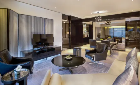 W Guangzhou Service Apartment Отели рядом с достопримечательностью «Guangzhou Sport University Gymnasium»