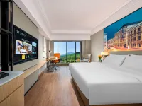 Vienna International Hotel (Guiping Xishan Scenic Area Beijiangwan Branch) Hotels near Baishi Mountain