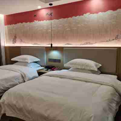 Guangning Jianhong Bussiness Hotel Rooms