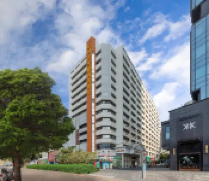維也納酒店（深圳南油服裝城南光地鐵站店） 鄰近后海的酒店