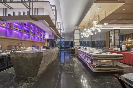 Artel Hotel Отели в г. Синьсин