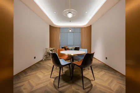 Ibis Styles (Xi'an Big Wild Goose Pagoda History Museum) Отели рядом с достопримечательностью «Xi'an University of Science & Technology»