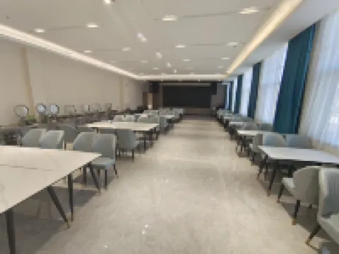 Genhe Pilot Hotel